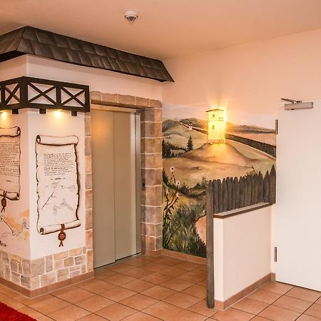 Montana-Hotel Ellwangen Bagian luar foto